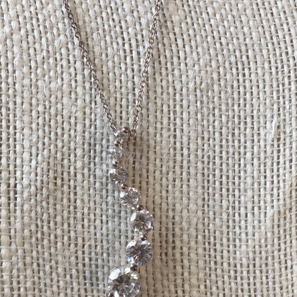 Silver Cubic Zirconia wavy necklace✨Prom✨